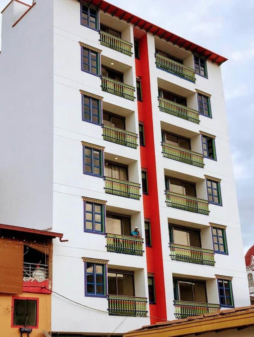 Apartamentos San Jose Vistal Al Lago, Cerca Del Parque. Guatape. Exterior foto
